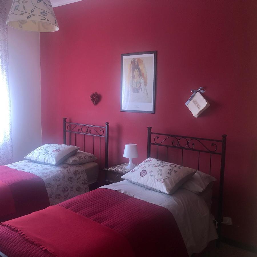 Apartment Montebello Parma Bagian luar foto